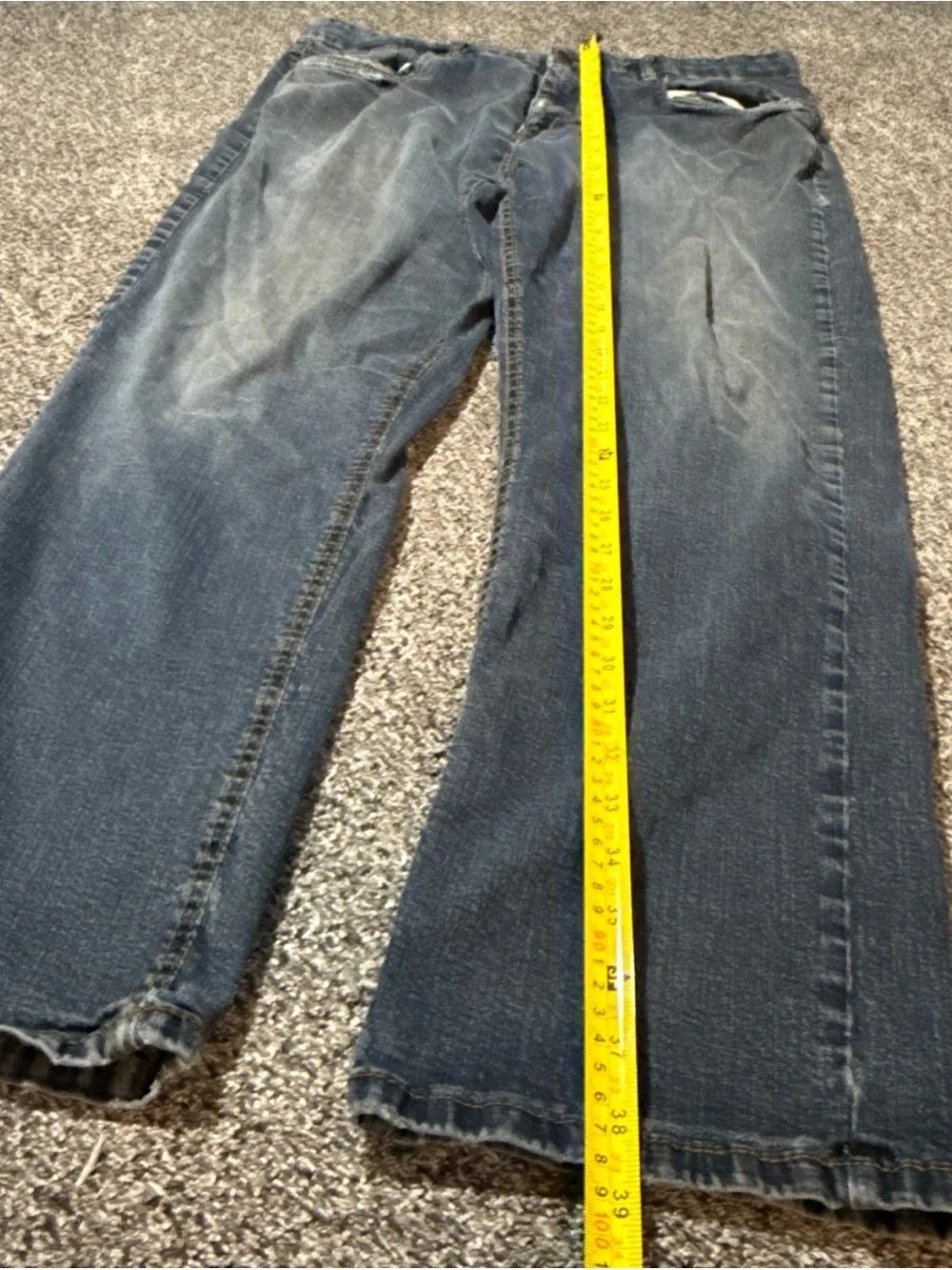 Urban Star Men’s Jeans Medium Wash Blue 38x30 Well-worn Threadbare